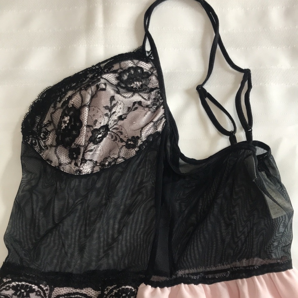 90"s Vintage Victoria’s Secret Collection Pink/Black Lace Mesh Babydoll Chemise - Picture 15 of 16
